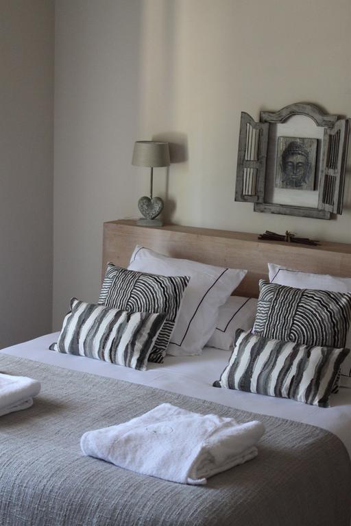 Bed and Breakfast Domaine De Fontbelle à Graveson Extérieur photo