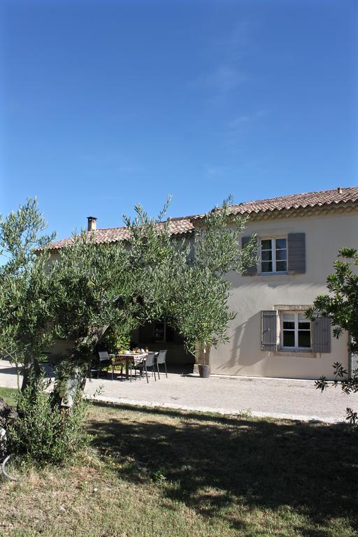Bed and Breakfast Domaine De Fontbelle à Graveson Extérieur photo