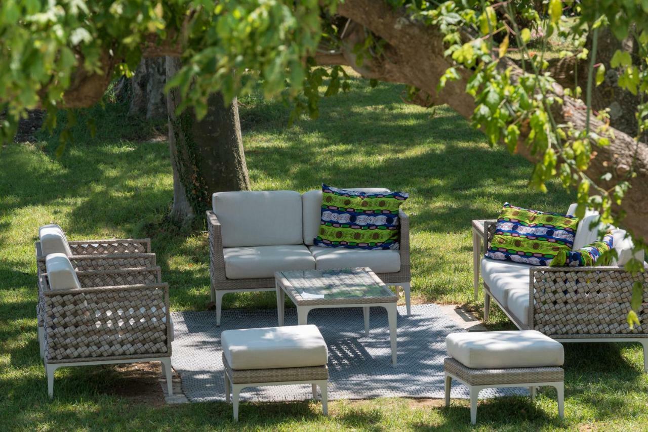 Bed and Breakfast Domaine De Fontbelle à Graveson Extérieur photo